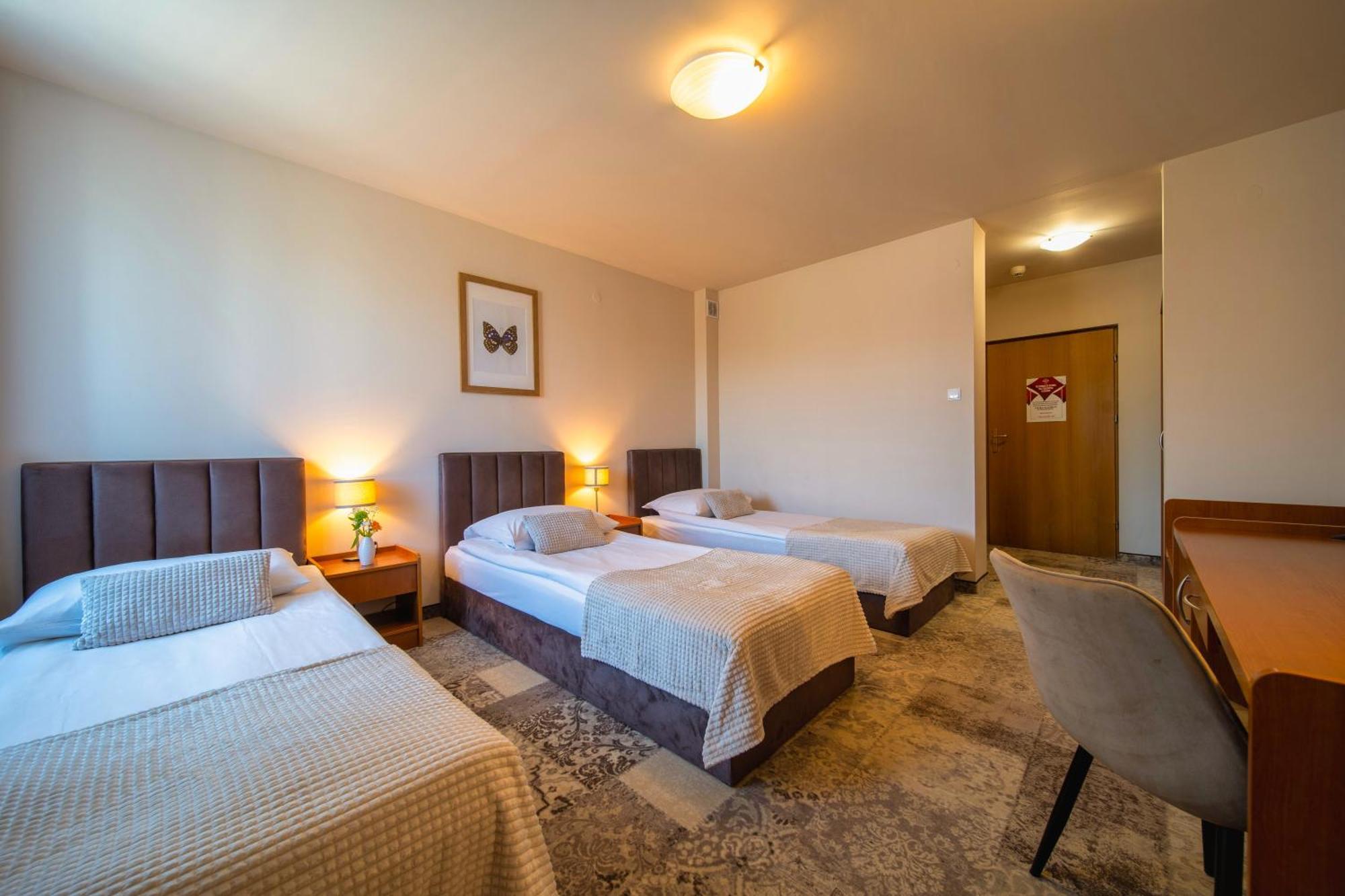 Hotel Gromada Radom Centrum Esterno foto