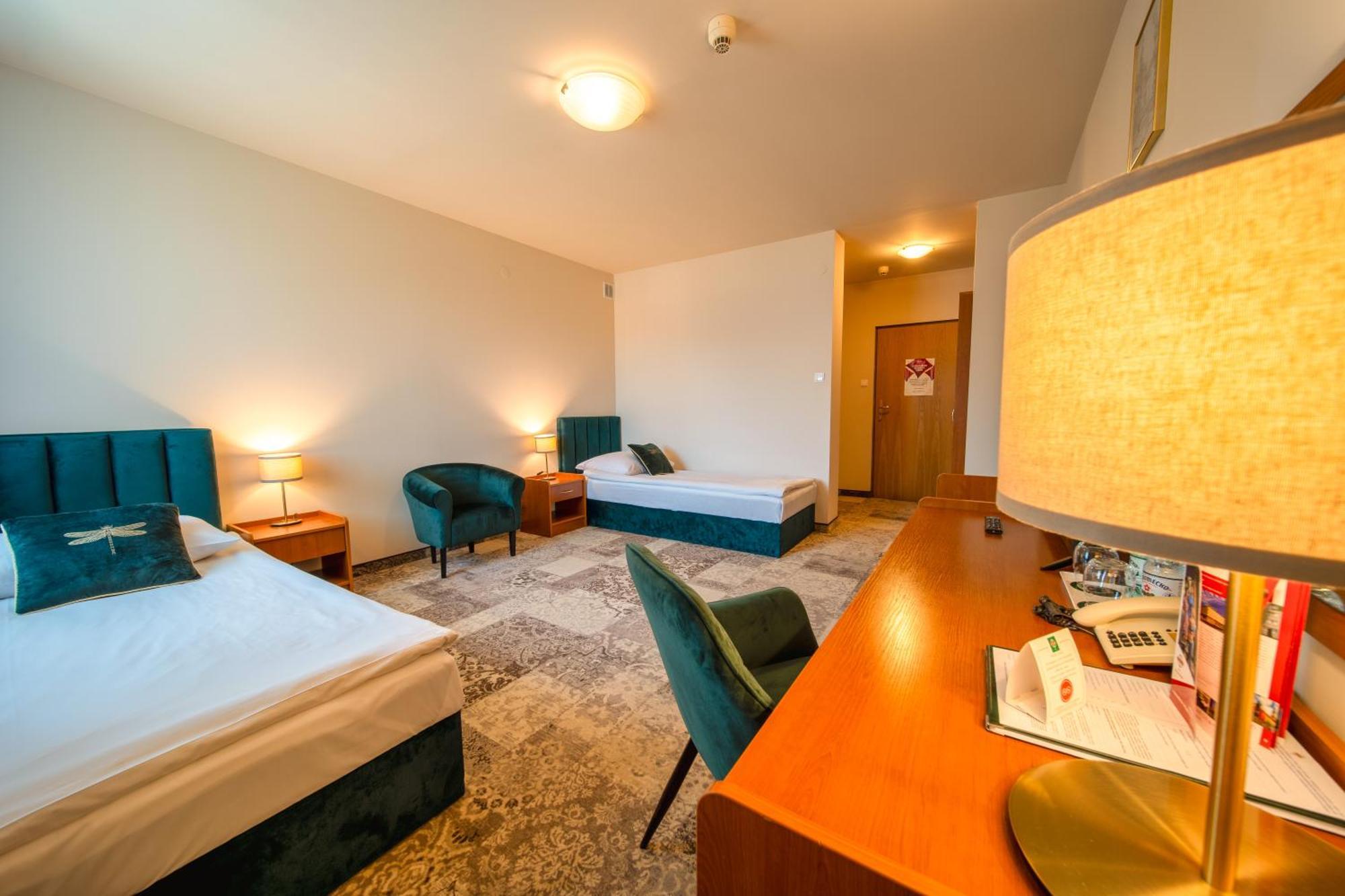 Hotel Gromada Radom Centrum Esterno foto